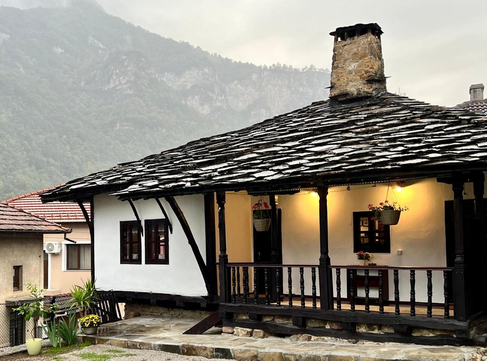 Туйковата Къща Tuikov'S House テテヴェン エクステリア 写真